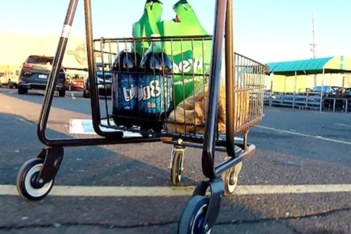 جیب ملاک است یا سلامتی؟ سؤالی که هنگام خرید مواد غذایی برای خیلی‌ها مطرح است